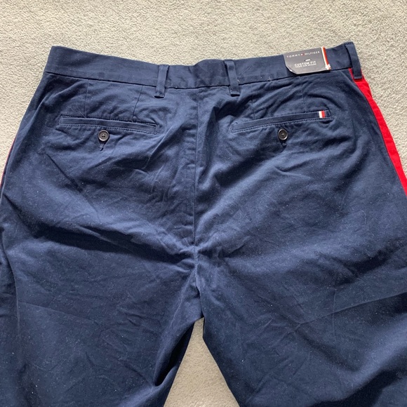 NWT Men’s Tommy Hilfiger pants 34/32 - Picture 4 of 6